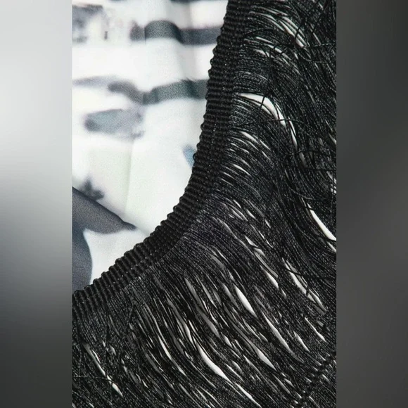 Printed Lantern Sleeve Twist Hem Shirt And Asymmetric Fringe Skirt Set NWT | L - Picture 7 of 10